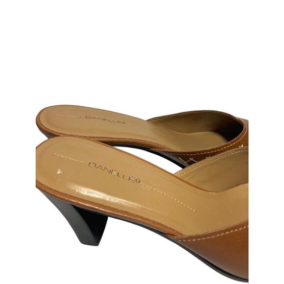 Vintage Danielle Brown Jackie Kennedy Bohemian Leather Square Pilgrim Pumps - Picture 3 of 7